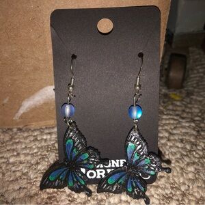 🦋🦋 Butterfly Earrings! NWT! 🦋🦋